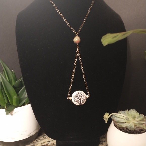 Necklace - Picture 9 of 9